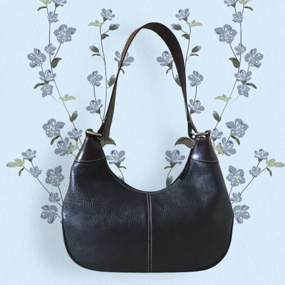 Dooney And Bourke Pebble Leather Medium Hobo Bag - Picture 3 of 16